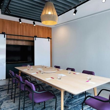 Aloft Playa Del Carmen Hotel Exterior photo Meeting room at the University of Westminster