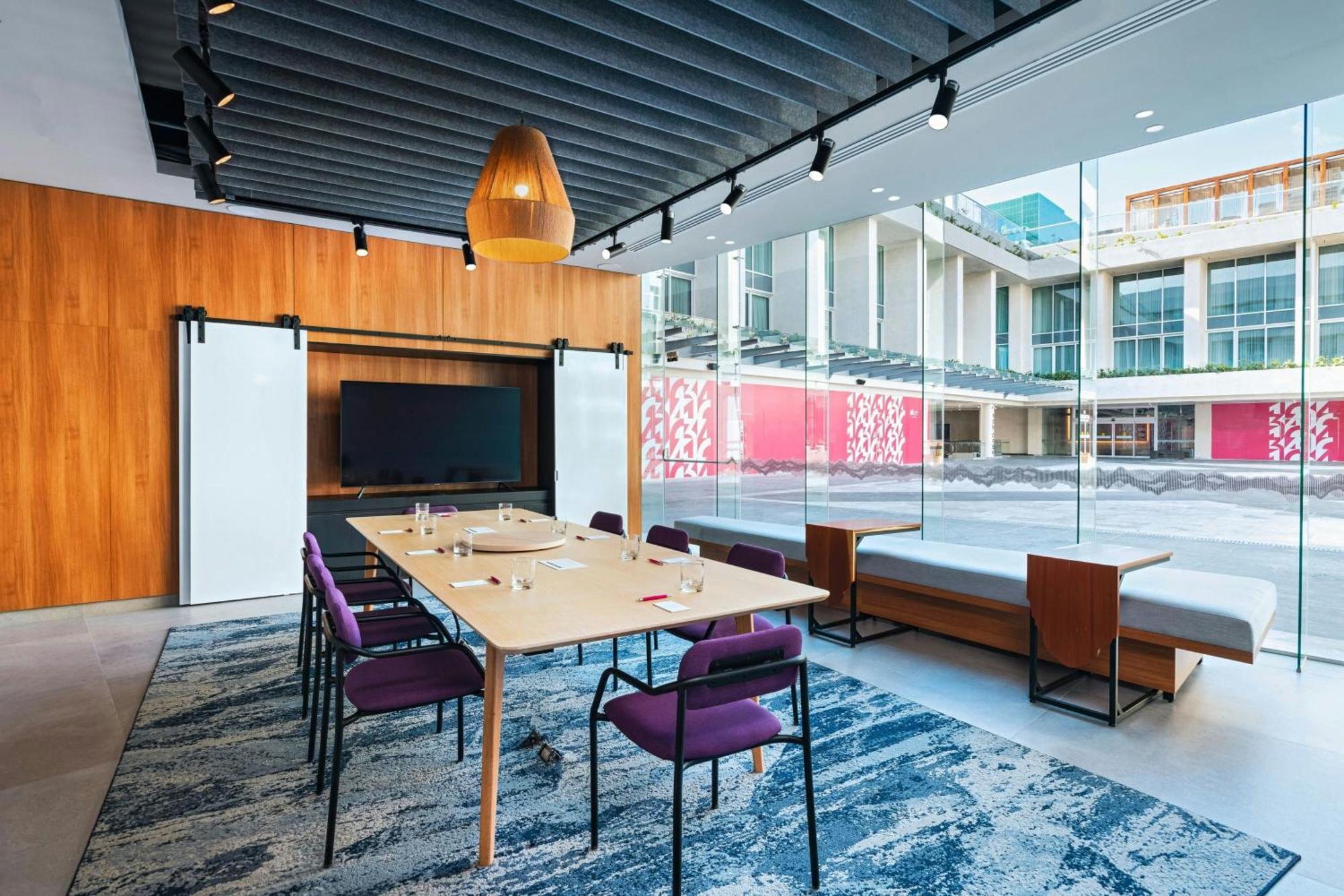 Aloft Playa Del Carmen Hotel Exterior photo The Atrium